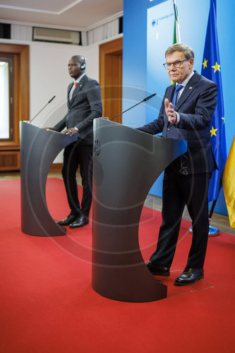 Binationale Kommission mit Suedafrika