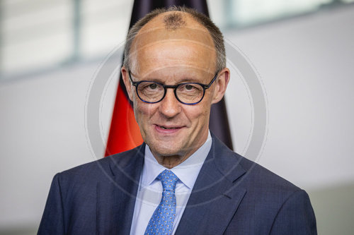 Bundeskanzler Merz trifft irischen Premierminister