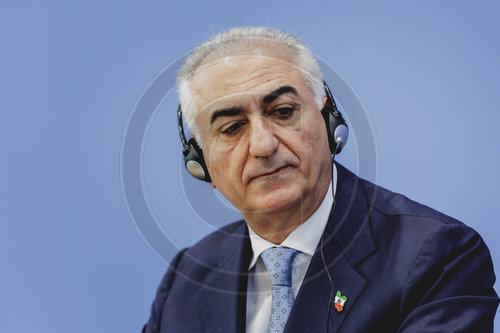Pressekonferenz mit Reza Pahlavi