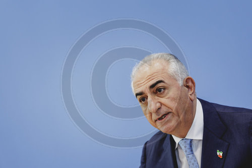 Pressekonferenz mit Reza Pahlavi