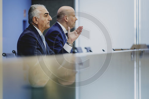 Pressekonferenz mit Reza Pahlavi