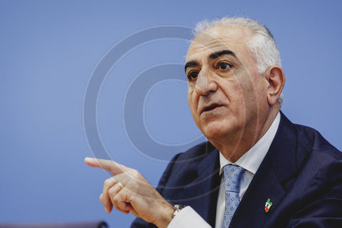 Pressekonferenz mit Reza Pahlavi