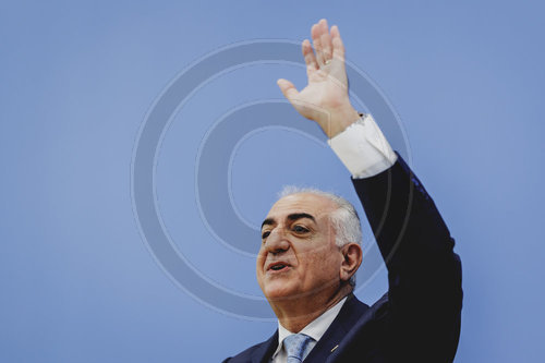 Pressekonferenz mit Reza Pahlavi