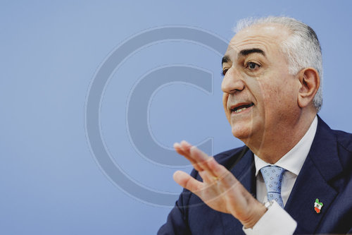 Pressekonferenz mit Reza Pahlavi