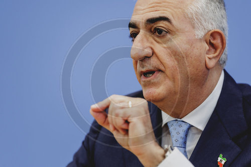 Pressekonferenz mit Reza Pahlavi