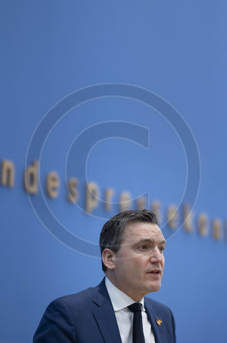 Evan, Solomon, kanadischer Minister f‚àö¬∫r k‚àö¬∫nstliche Intelligenz und digitale Innovation