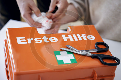 Erste Hilfe Koffer