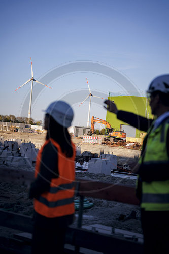 Katherina Reiche besucht Konverterstation