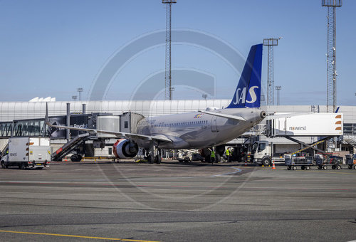 Flugzeuge auf dem Flughafen von Kopenhagen